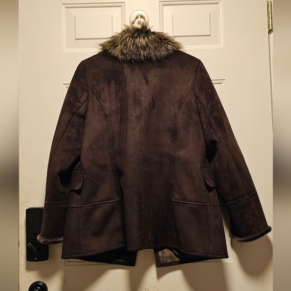 (M) Tower by London Fog - Picture 5 of 5